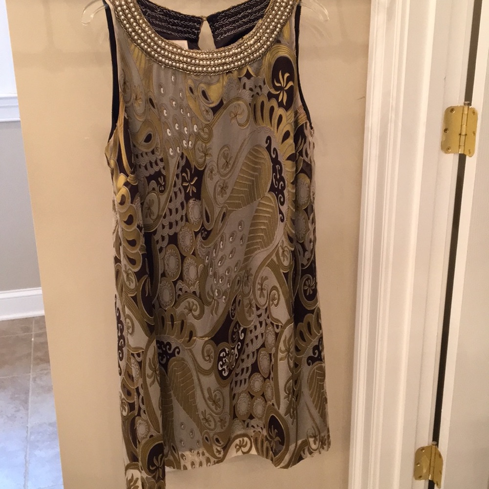 Stunning sleeveless dress